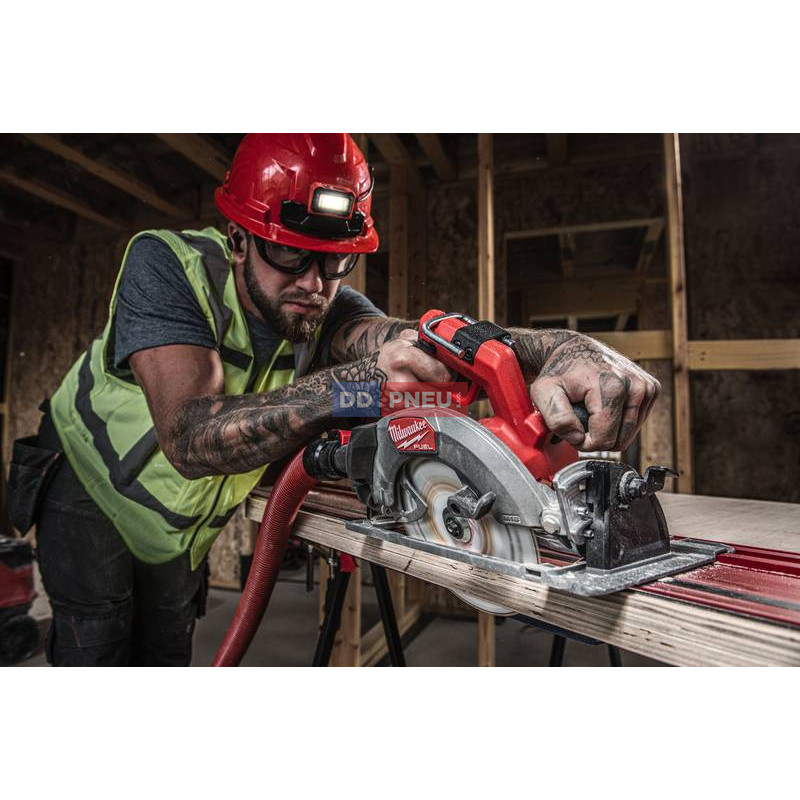 Aku kotúčová píla na drevo MILWAUKEE M18 FCS66GR3-121C
