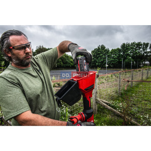 Aku bezuhlikové tyčové vodné čerpadlo Milwaukee HYDROPASS™ M18 BLSWP-0 – bez batérie