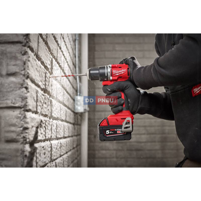 M18™ kompaktná bezuhlíková príklepová vŕtačka M18 BLPDRC-502C