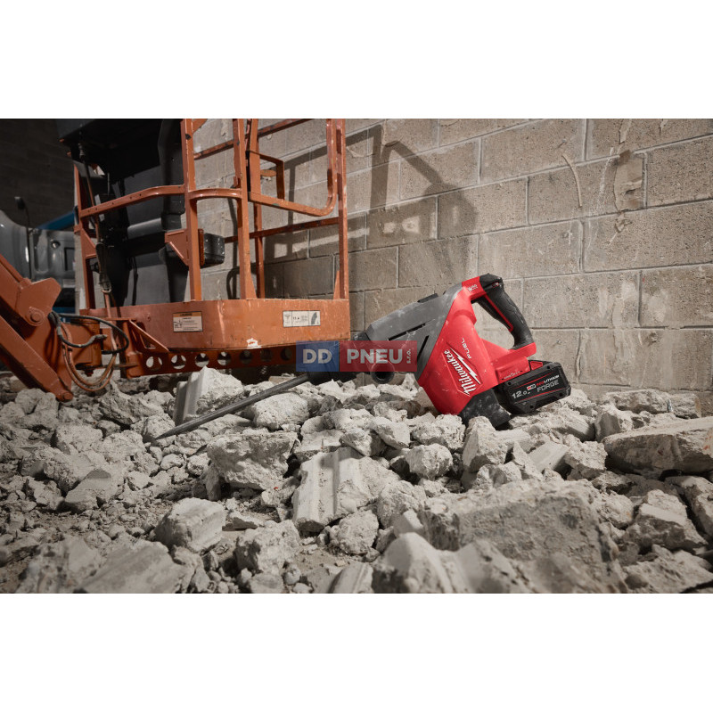 Aku SDS-Max vŕtacie a búracie kladivo MILWAUKEE M18 FHACO745-0C – bez batérie