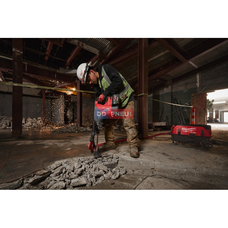 Aku SDS-Max vŕtacie a búracie kladivo MILWAUKEE M18 FHACO745-0C – bez batérie