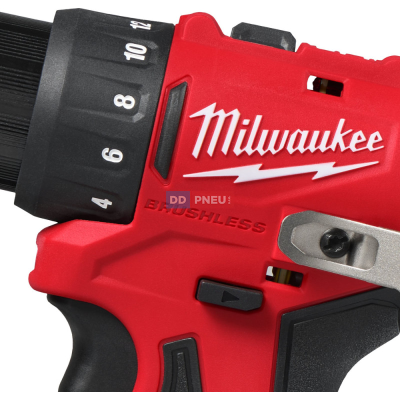 Aku kompaktný bezuhlíkový skrutkovač MILWAUKEE M12 BLDDRC-0 – bez batérie