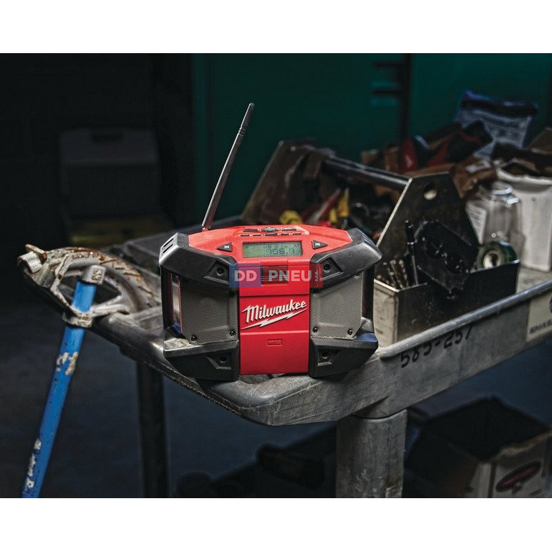 Aku rádio s prehrávačom MP3 MILWAUKEE C12 JSR-0 – bez batérie