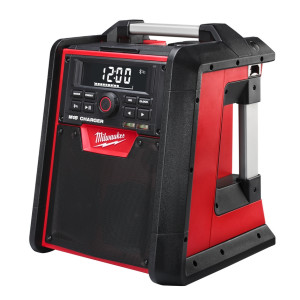 Rádio s nabíjačkou MILWAUKEE M18 RC-0
