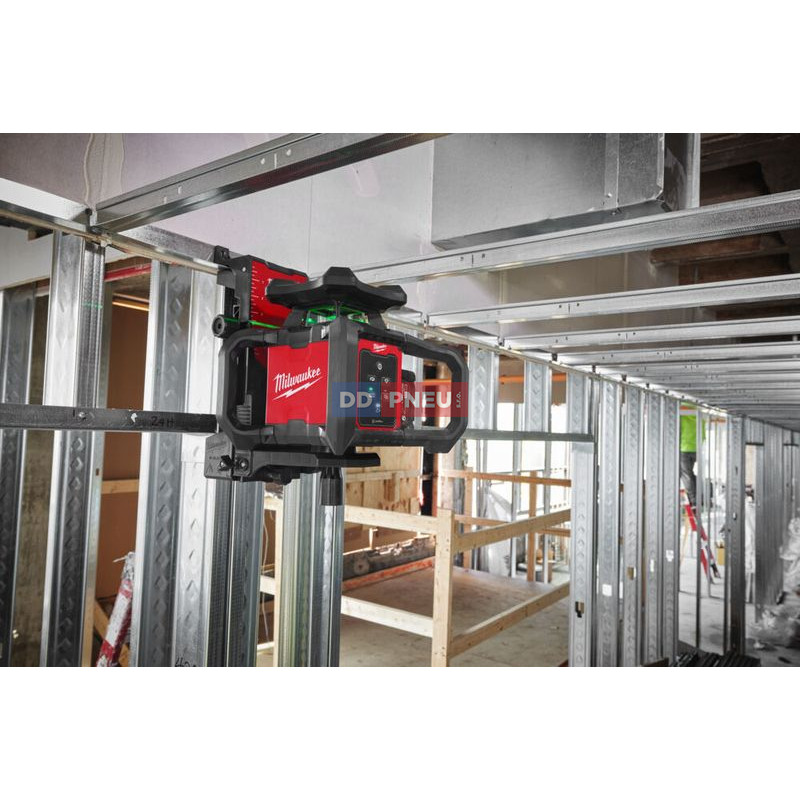 Aku laser s horizontálnym a vertikálnym rotačným zeleným laserom ONE-KEY™ MILWAUKEE M18 RLOHVG300-501C