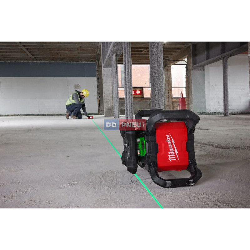 Aku laser s horizontálnym a vertikálnym rotačným zeleným laserom ONE-KEY™ MILWAUKEE M18 RLOHVG300-501C