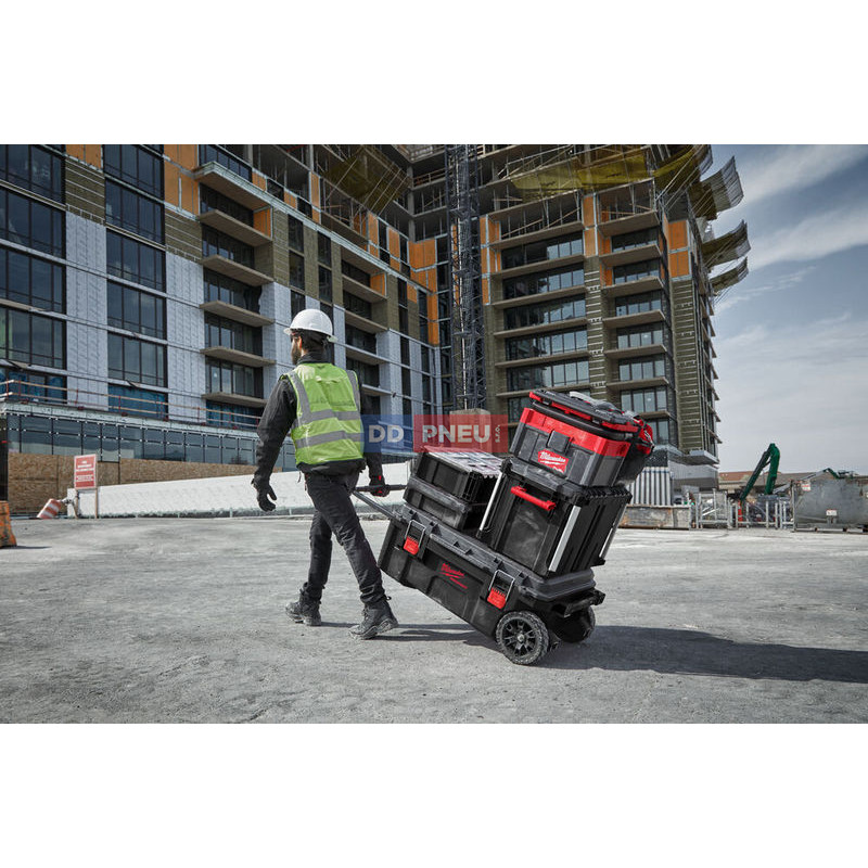 Systém MILWAUKEE PACKOUT™ – Pojazdná debna na náradie
