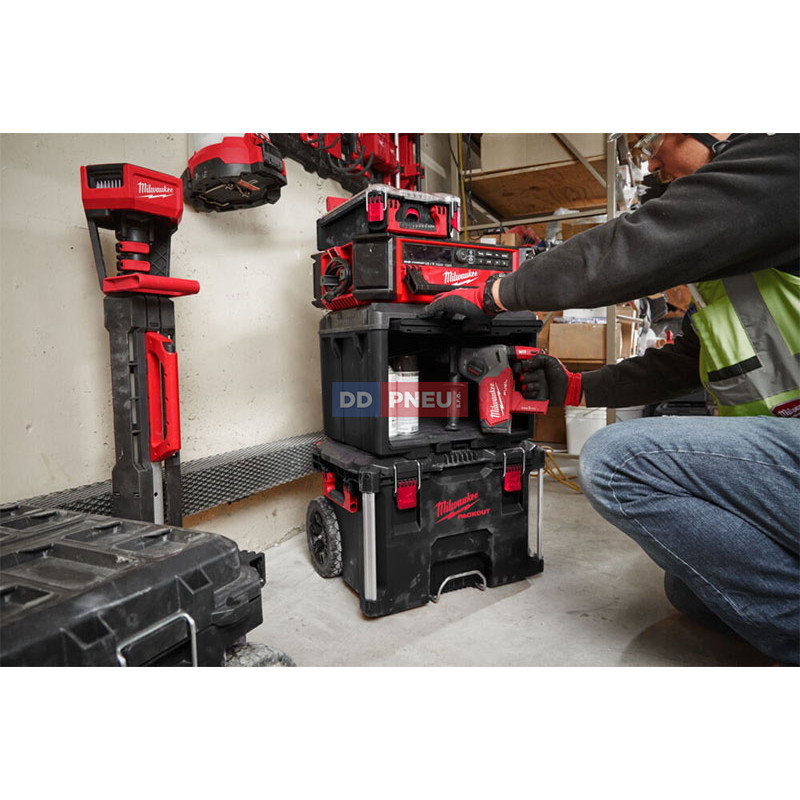Systém MILWAUKEE PACKOUT™ – skriňa