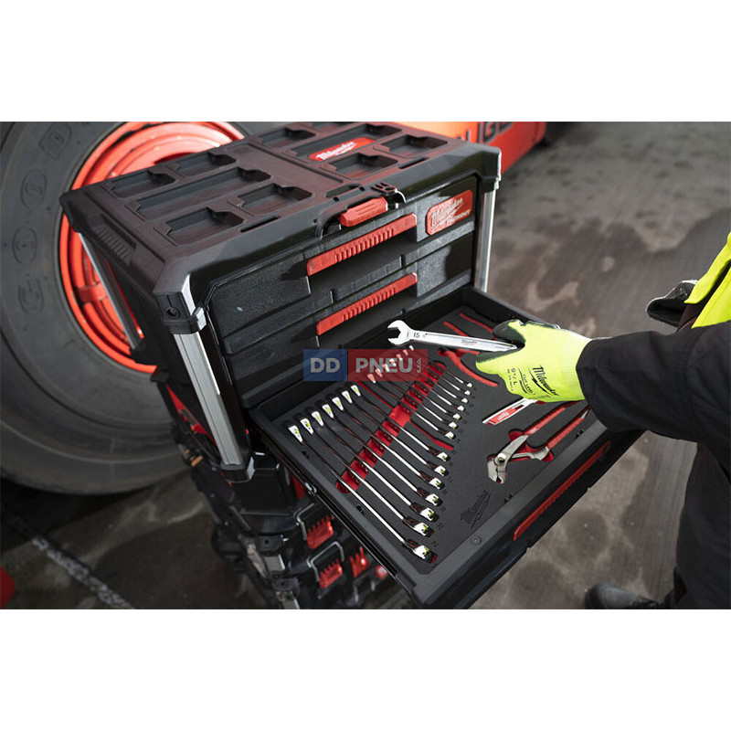 Penová vložka PACKOUT™ so sadou kľúčov a klieští – 19 ks