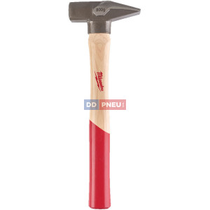 Zámočnícke kladivo s orechovou násadou MILWAUKEE – 800 g