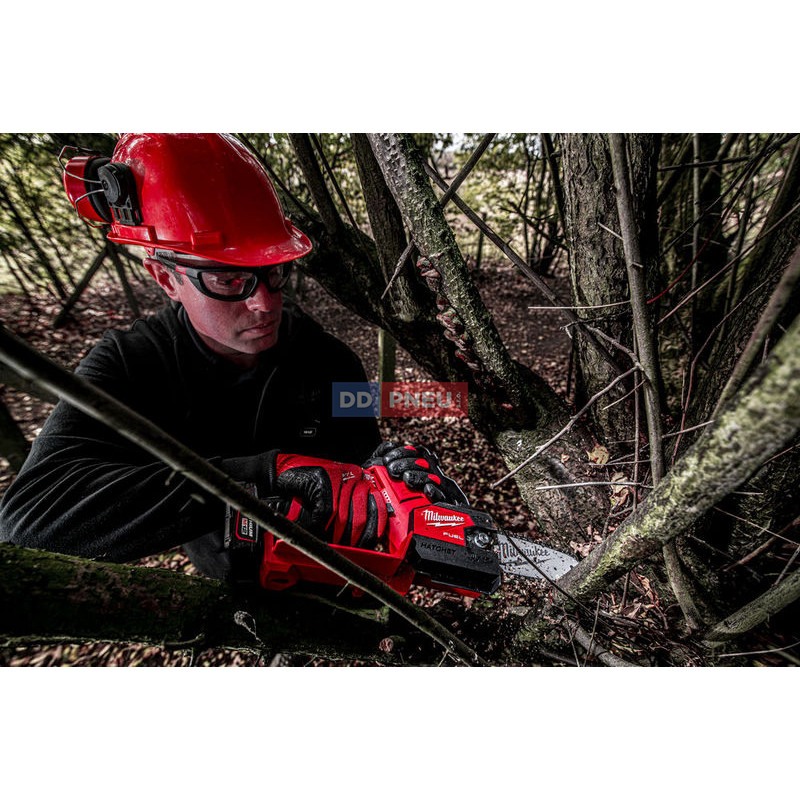 Aku prerezávacia  píla MILWAUKEE M12FHS-602X