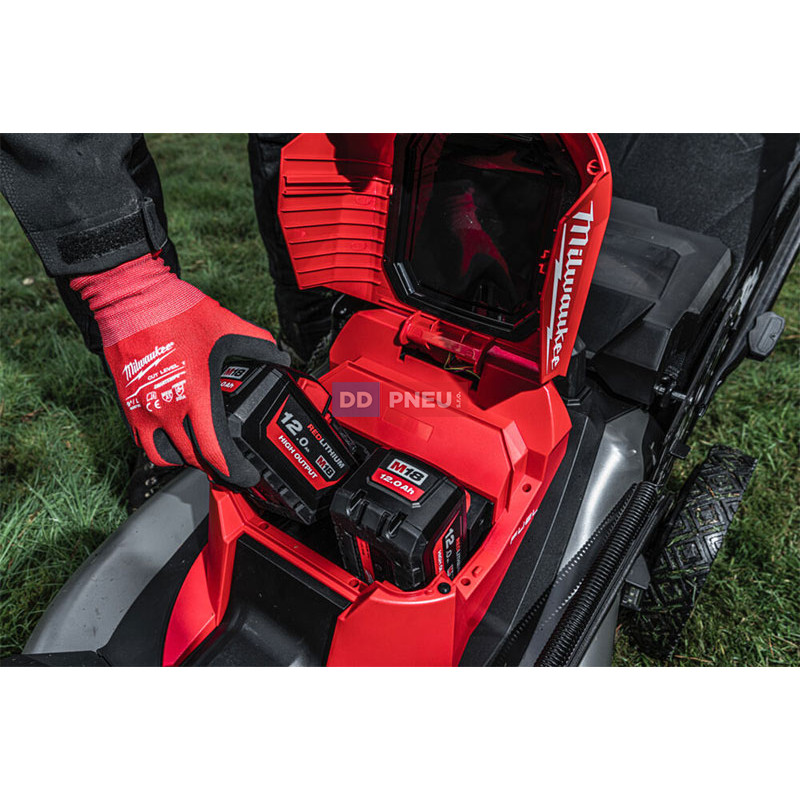 Aku kosačka s pojazdom MILWAUKEE M18 F2LM53-122