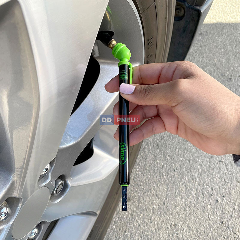 Ceruzkový manometer na meranie tlaku v pneumatikách SLIME